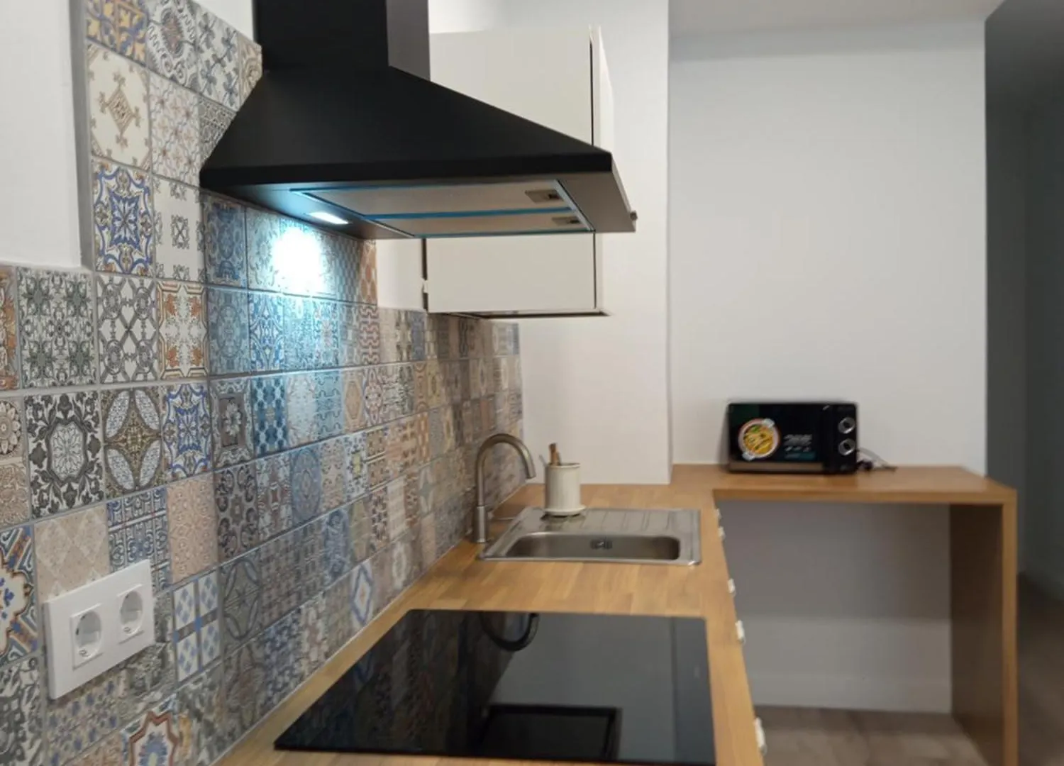 アパート Upla - Urban Playa Luz Apartamentos マラガ スペイン