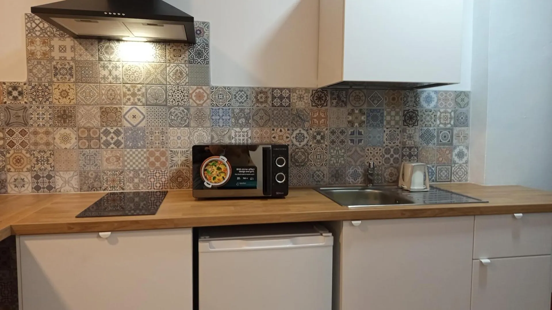 Upla - Urban Playa Luz Apartamentos マラガ 0*,