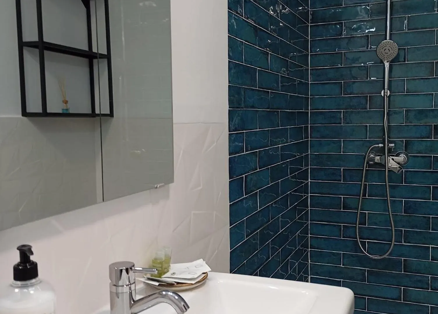 Upla - Urban Playa Luz Apartamentos マラガ スペイン