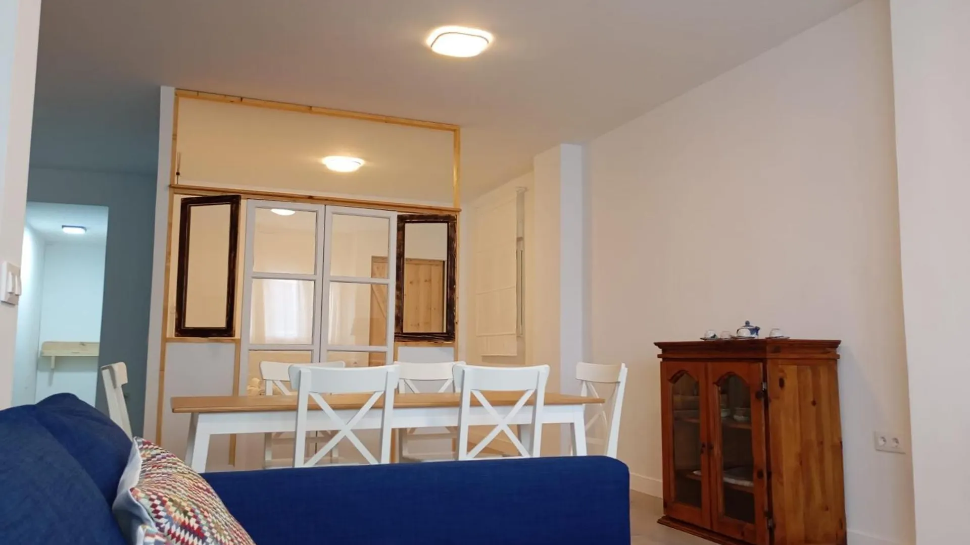 Upla - Urban Playa Luz Apartamentos マラガ